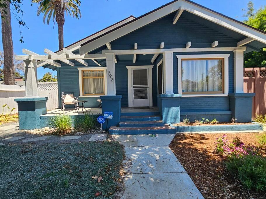 Entire Home In Historic Long Beach Close To Shops Exterior photo